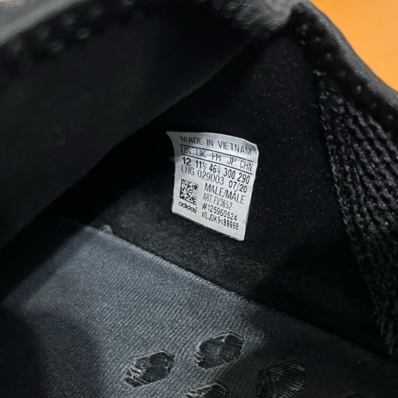 A D I D A S - Picture 8 of 8